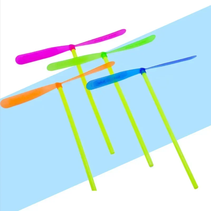 Spinner de libélula de bambú, 10 Uds., juguetes voladores multicolores, juego de interacción al aire libre para padres e hijos, desarrollar la coordinación mano-ojo