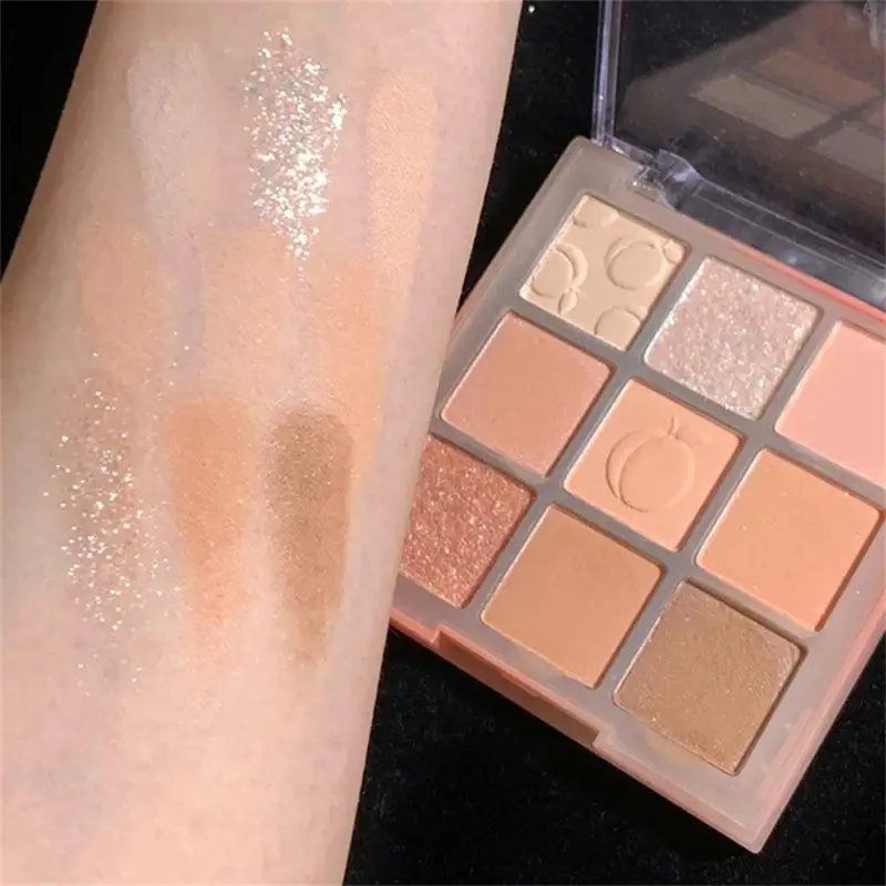 Schnee Pailletten 9-Farben Lidschatten Palette Glitzer Schneeflocke Diamant weiß Lidschatten koreanische charmante Kontur Augen bilden Palette