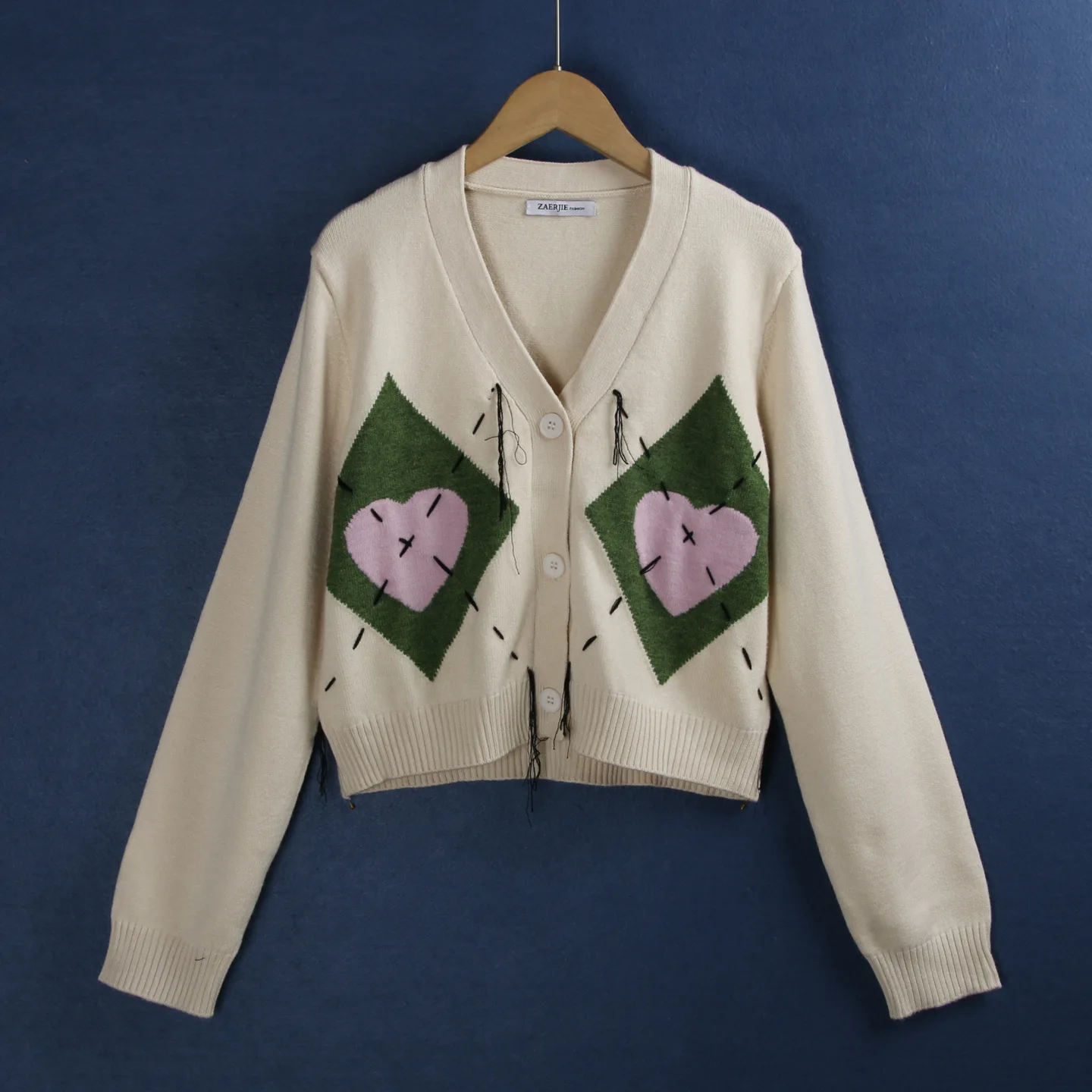 

Вязаный свитер Love Heart с v-образным вырезом на одной пуговице, большой размер, цвет Blo Long Sve, женский осенний кардиган Faion