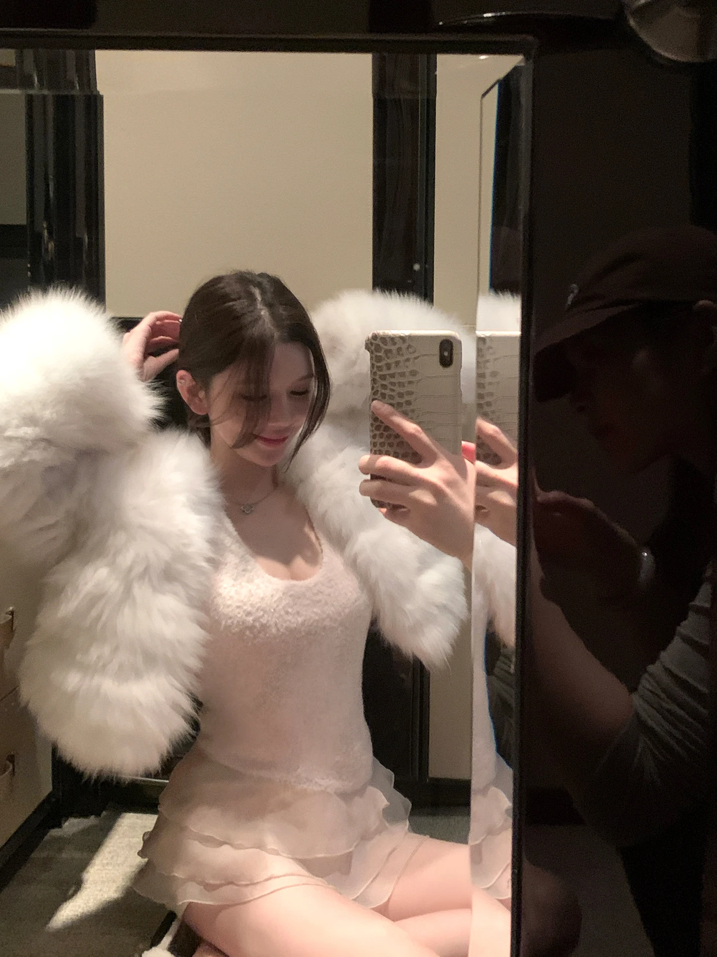 

Sister Titi Warm Winter Girl Poem Strap Vest Women's Design Sense Me Splicing Soft Fluffy Vest Casual Sle Pure Color