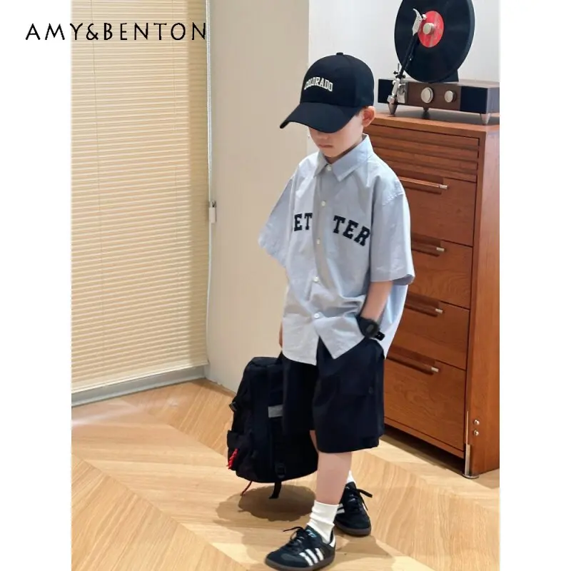 

Boys Cool Fashion Korean Loose-fit Half Sleeve Blue Blouse Kids 2026 New Summer Thin Preppy Letter Print High Quality Casual Top
