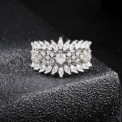 2023 New Luxury Flower Engagement Rings for Women Friends Anniversary Gift Jewelry Wholesale Free Shipping Items R7889