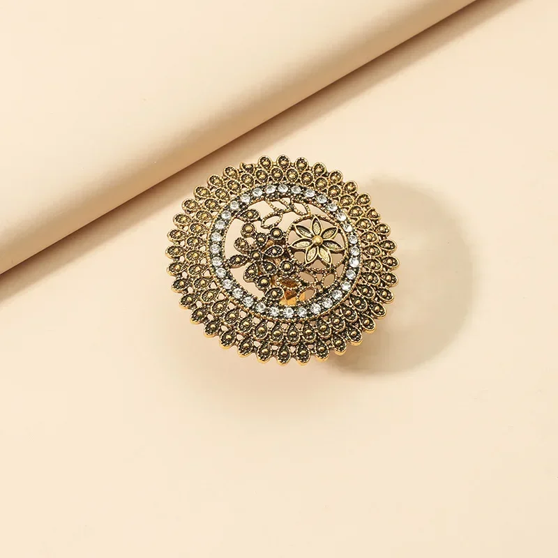 Fashion Classic Indian Metal Rings For Women Boho Carved Flower Rhinestone Wedding Finger Ring Jewelry For Accessories