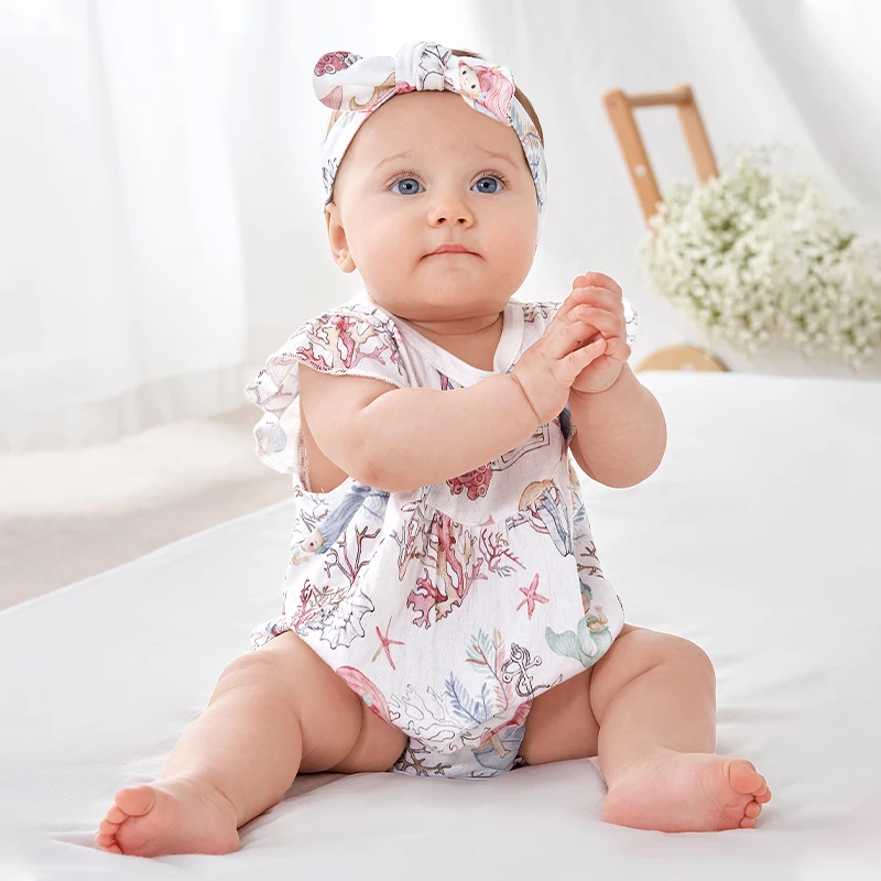 

Baby Girl Sleeveless Bodysuit Romper, Summer Lightweight Bamboo Cotton Triangle Onesie, Newborn Infant Cartoon Crawling Outfit