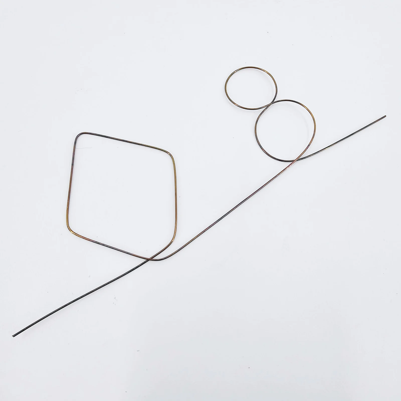 Big Size Mentalism Prediction with Memory Wire - Heat Recovers to Heart 7 Spade 8 Card Shape for Close Up Street Performance