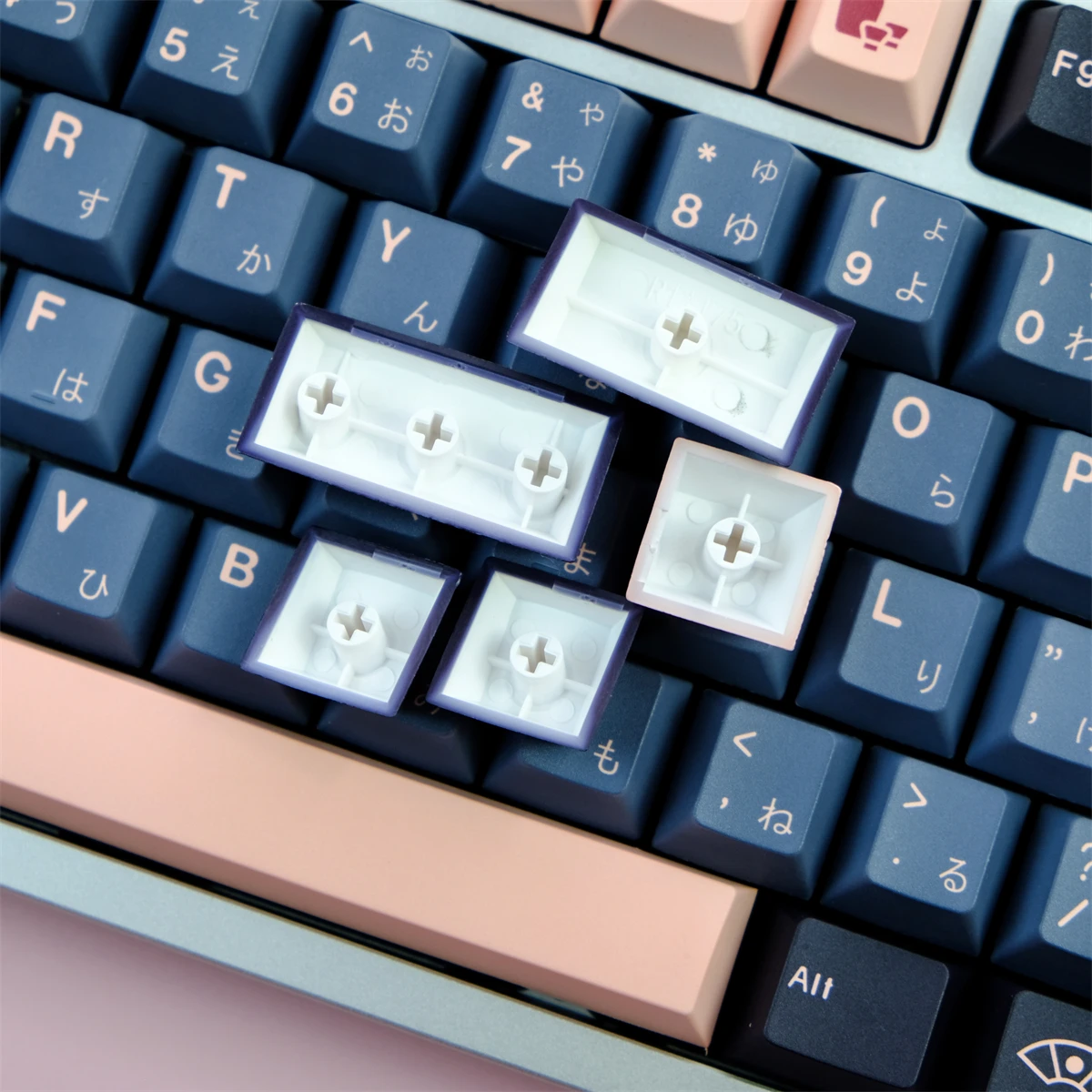 Imagem -04 - Chaves Nightsakura Tema Pbt Material Keycap Tintura Sublimação Cereja Perfil Adequado para 61 68 75 108 Teclado Mecânico 129