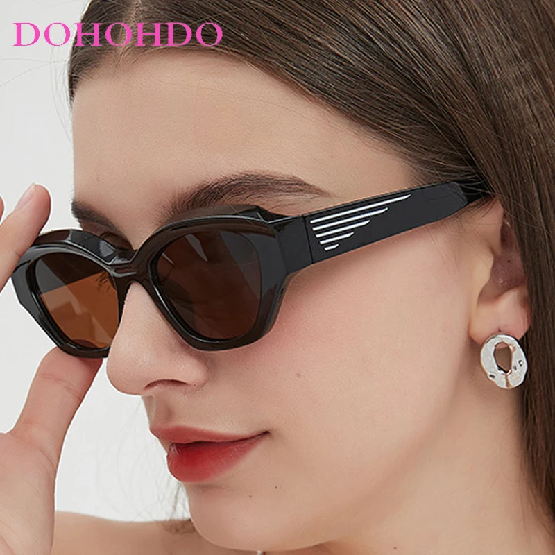 

Fashion Brand Design Y2K Cat Eye Women Sunglasses Retro Small Frame Men Sunglass Trendy Travel Shades Female Ladies Lentes UV400