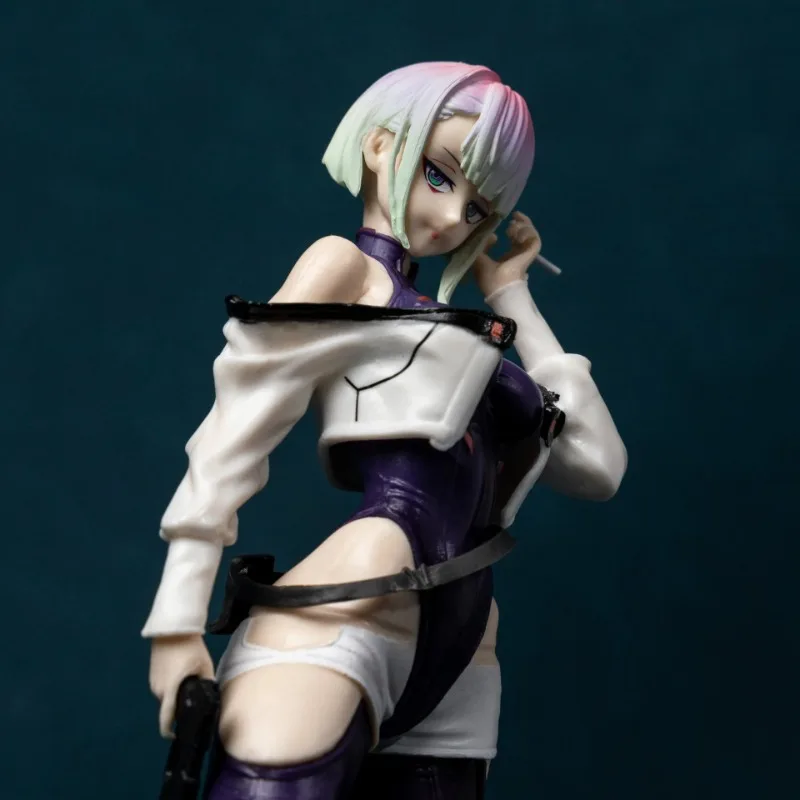 Anime game cyberpunk edgewalker Rebecca doll standing birthday gift collection doll anime model toy desktop ornaments