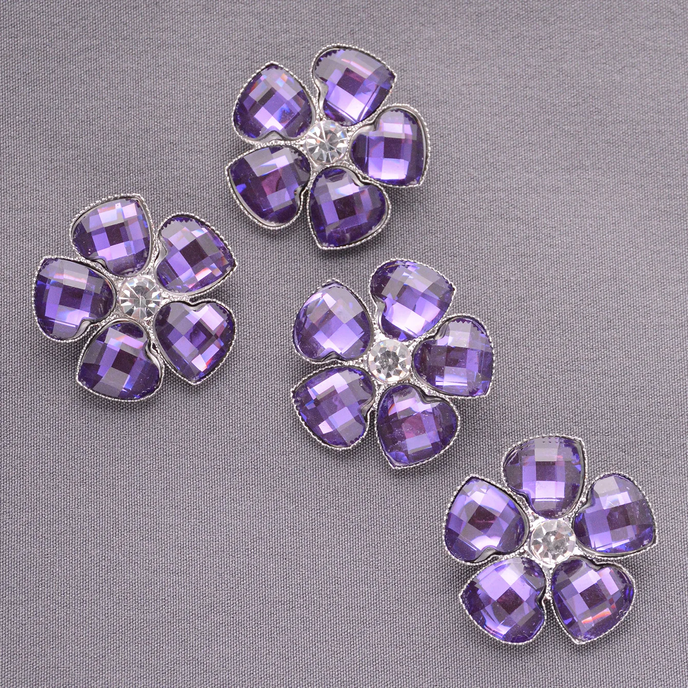 2/4/6pcs Elegant Purple Color Heart Crystal Petal Rhinestone Flower-Shape Metal Sewing Button DIY Clothing Jewelry Accessories