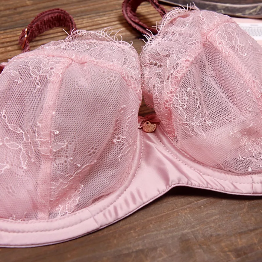 Thumbnail 2 - #16 Compare Full Coverage Support Bras Before You Buy