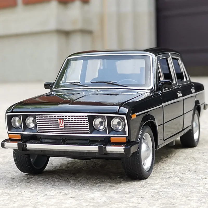 1:24 lada clássico carro liga modelo de carro diecast simulação metal brinquedo veículo puxar para trás carro som luz coleção crianças presentes