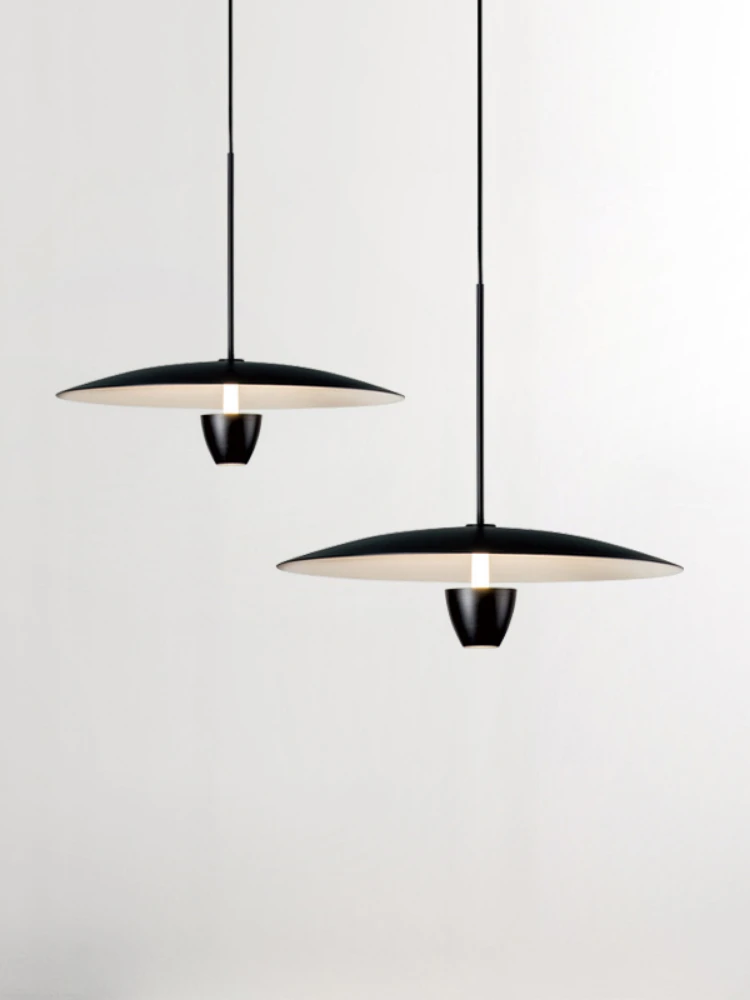 

Fashionable Circular Black Chandelier for Minimalist Restaurant Decoration Coffee Shop Tables Bedroom and Study Balcony Lighting