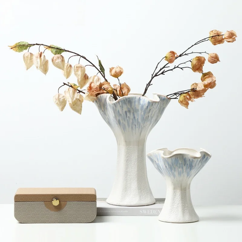 Nordic modern hand-painted blue grain cave ceramic vase hotel villa living room coffee table dining table creative home ornament