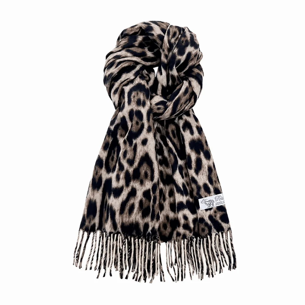 Vintage Style Imitation Cashmere Leopard Scarf Thickened Tassel Cashmere Scarf Lightweight Windproof Winter Scarf Women