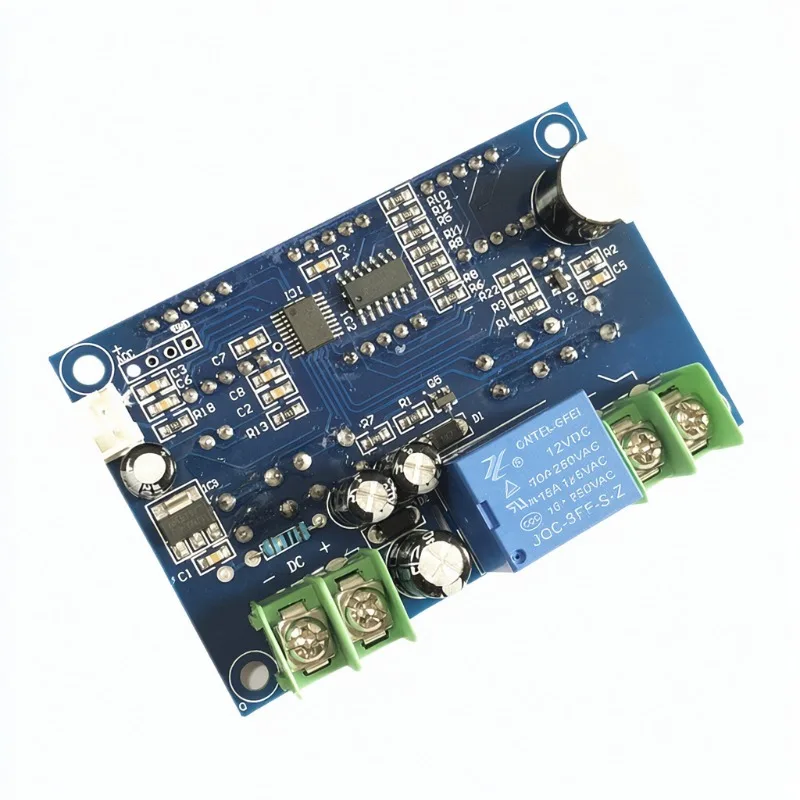 XH-W1401 Smart Digital Thermoregulator, Triple Synchronous LED Panel, Upper Lower Threshold Adjustable Temp Control Module