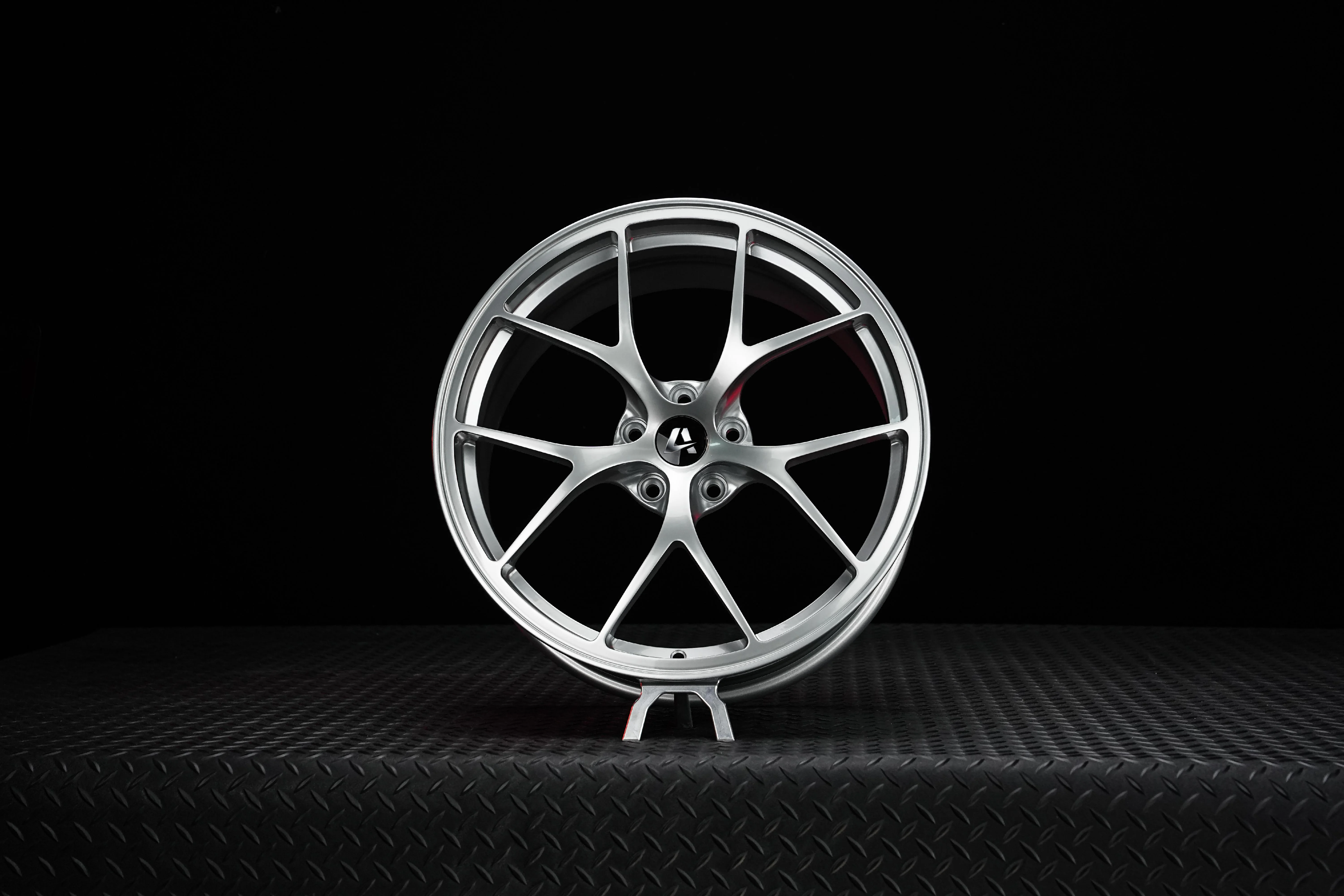 Premium Custom 22-23 Inch Forged Alloy Wheels  Universal Fit for SUVs  High Strength & Lightweight