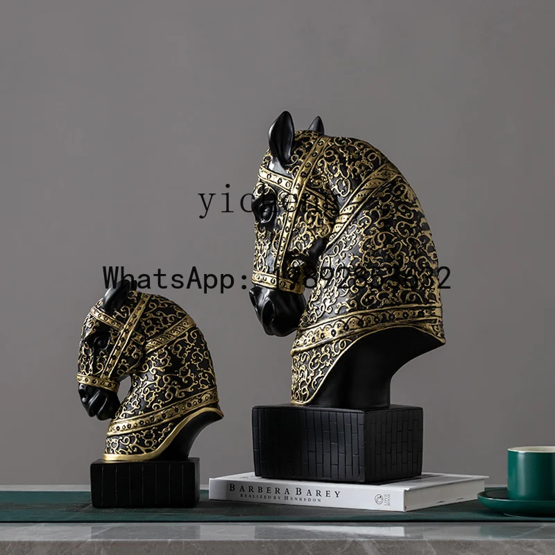 X1    European Style Creative Horse Head Decoration Office Home Desktop Craft Ornament