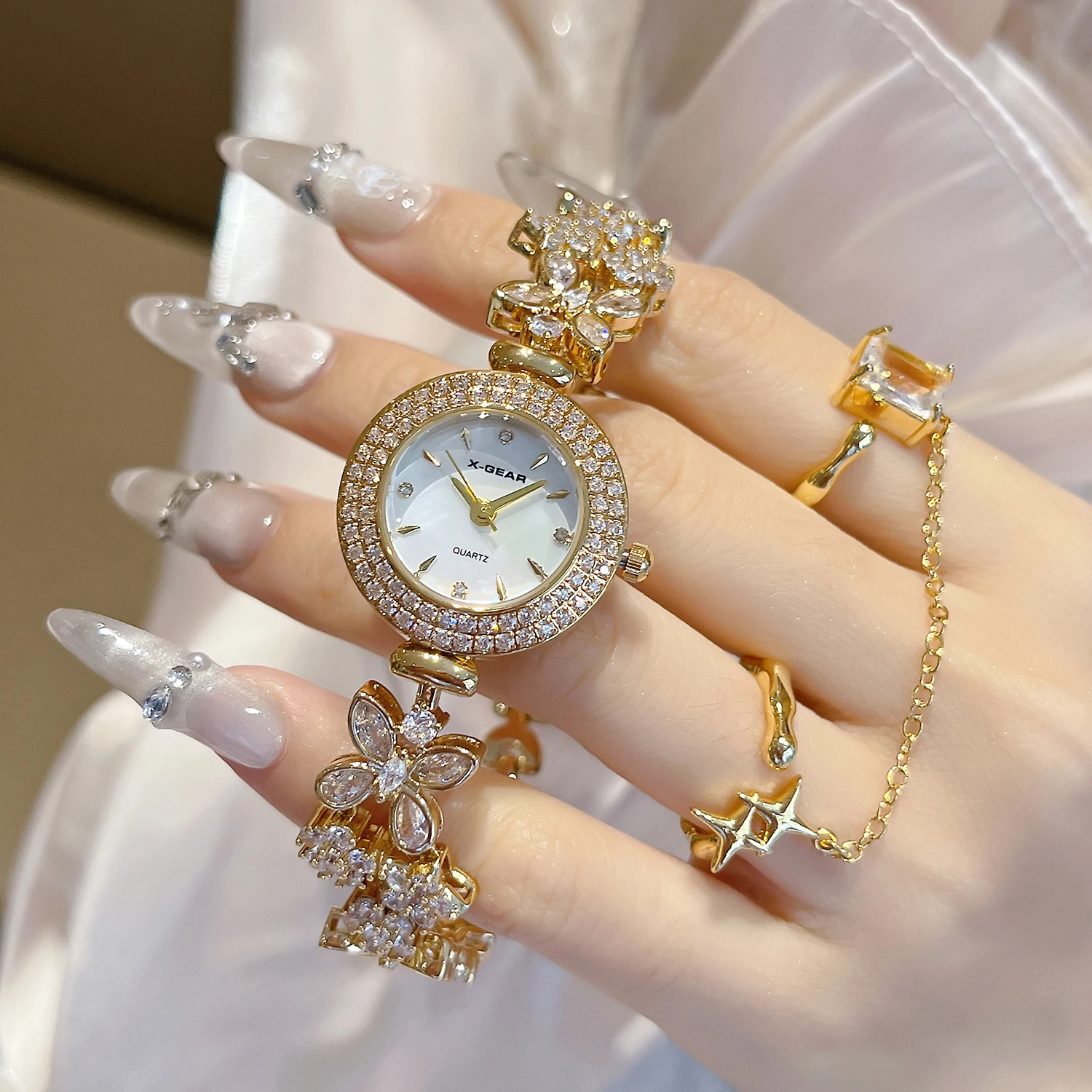 ساعة أزياء ماسية للأطفال - ساعة يد كوارتز مقاومة للماء للفتيات، هدية مثالية