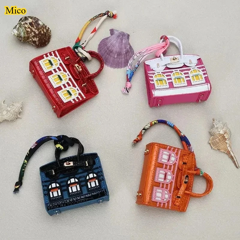 

New Mini Bag Pendant House Window Platinum Bag Color Contrasting Earphone Storage Bag Size 8x3.5x9.5cm