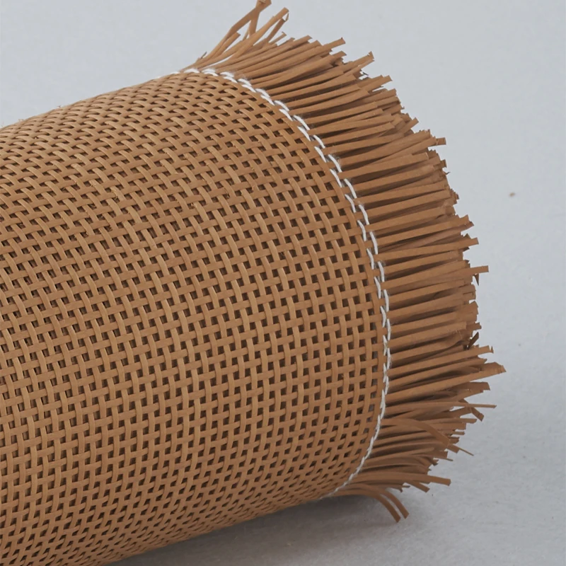 Rattan-Material, Kaffeefarbe, 0,4–0,55 m Breite, PE-Quadratgitter, Nachahmung von natürlichem Deckenfurnier, Dekoration, Möbel, Türrahmen, Bildschirmwebematte, Hilfsmaterial
