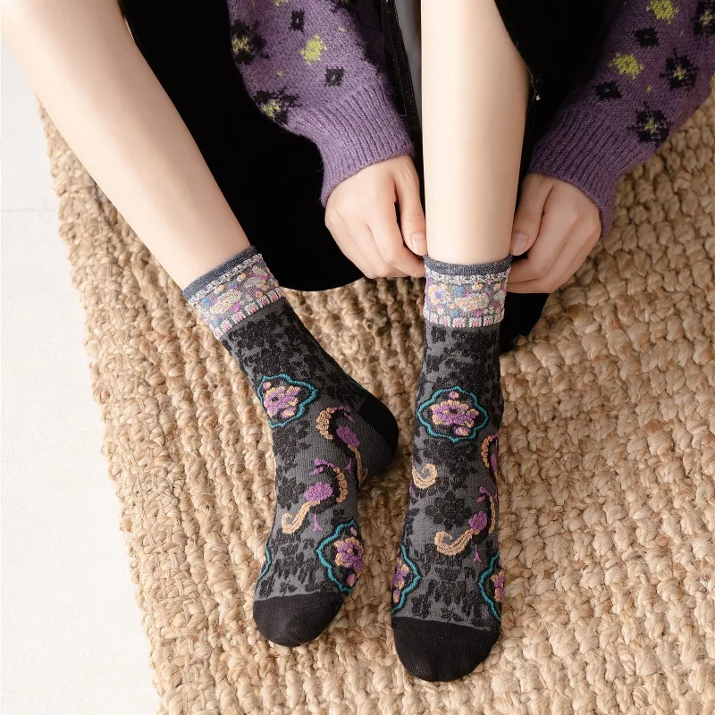 5 pairs Spring Autumn New Thin Style Retro Pattern Middle Tube Fashion Versatile Women's Socks Simple Comfortable Stacking Socks