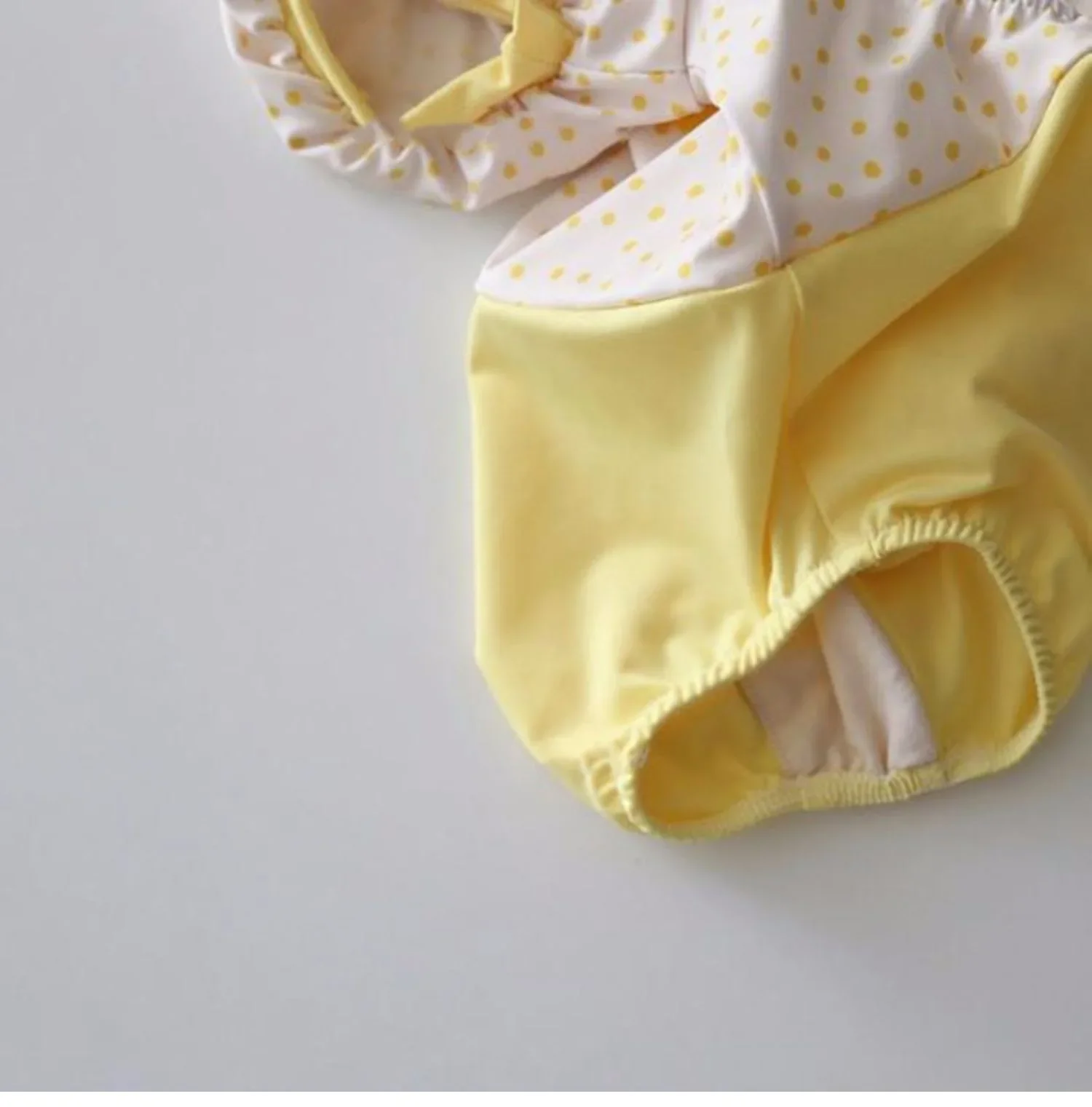 New 2023 Infantil Baby Swimsuit 1-2years Girls Swimsuit One Piece Yellow Bow Tie Swimwear For 0-2years Baby Bathing Suit