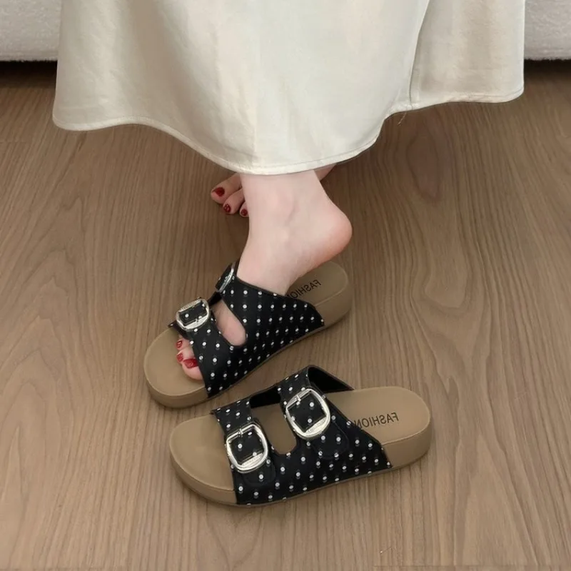 

Fashion Belt Buckle Platform Slippers Novelty Polka Dot Women Slipper Summer Thick Sole Pull on Ladies Shoes Outdoor Casual Shoe