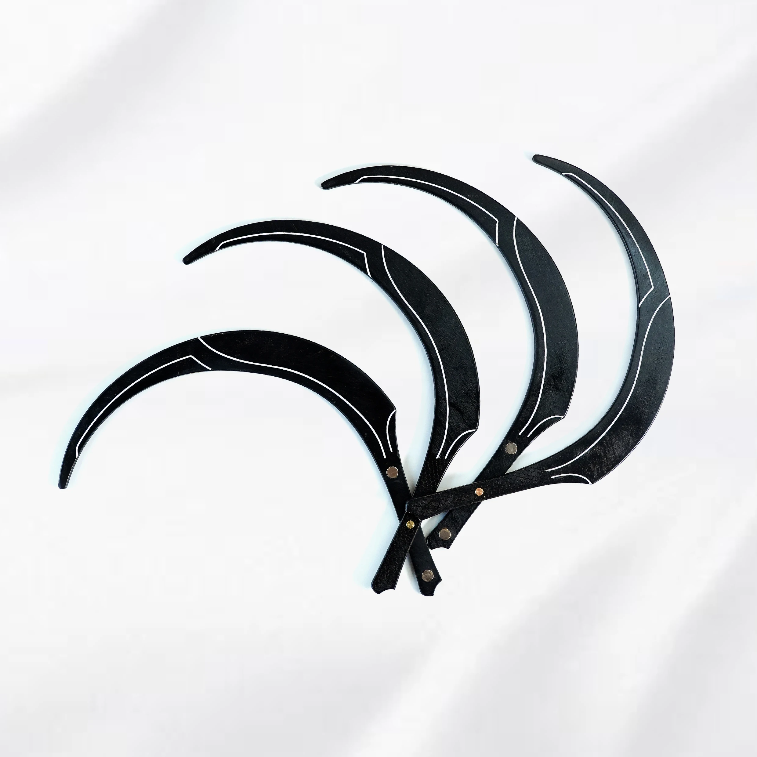 Handmade high quality crescent moon-like wood buugeng vaudeville magic props yoga instruments