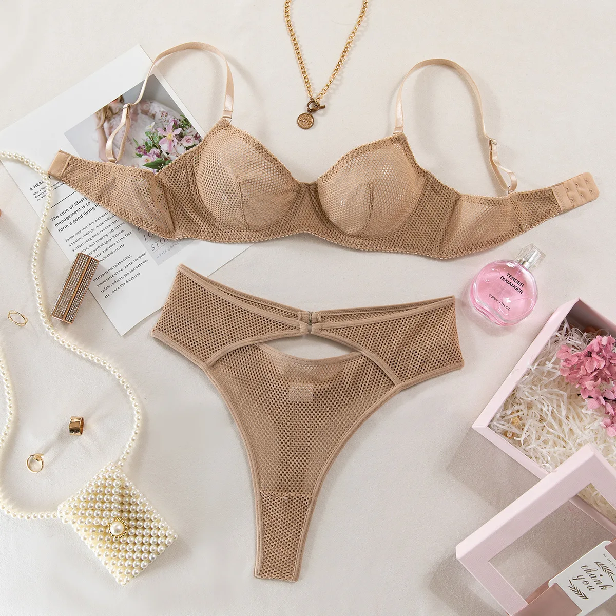 

Women Sexy Exotic Set See Through Mesh Hollow Out Lingerie Bra Set Ladies Underwear Micro Bikini Thong Set