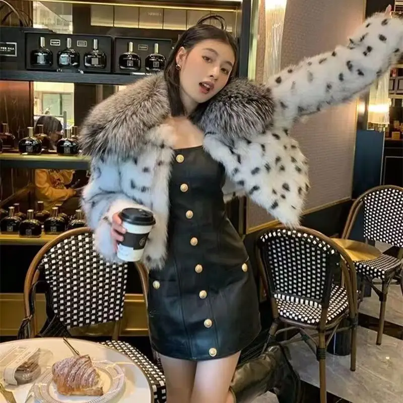 Winter Female Sexy Short Mink Hair Light Luxury Coating Faux Fox Fur Collar Celebrity Warm Trench Coating Temperament Jacket