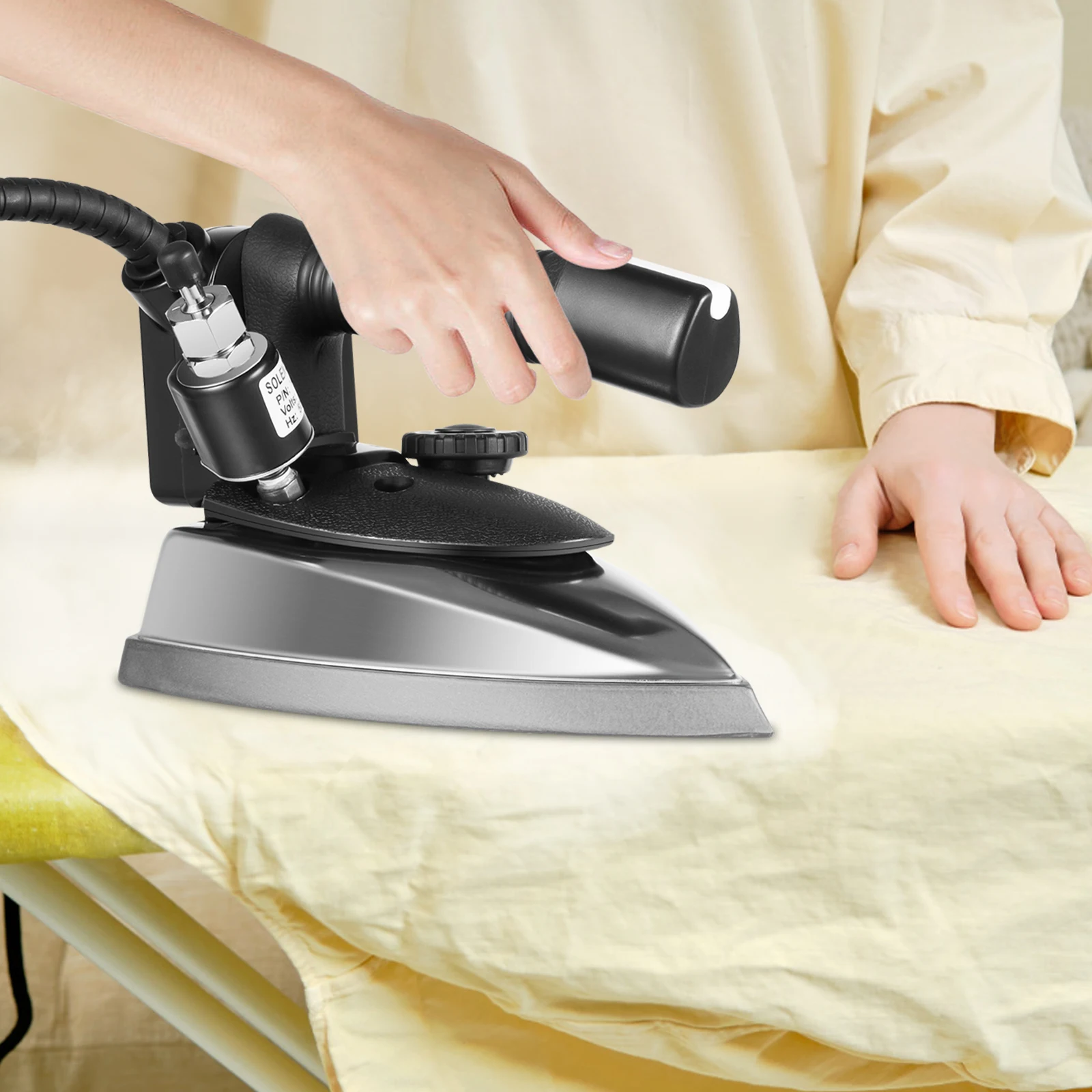 1200W Electric Steam Iron, 110V Industrial Heating Iron Exhaust Vents Water Tank Dry/Steam Ironing, Flattening Clothes Wrinkles