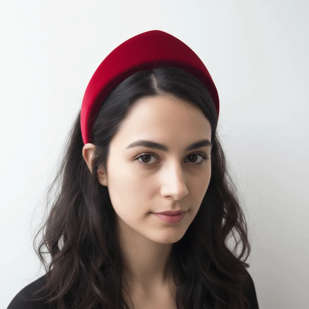 

Simple Elegant Velvet Triangle Headband Individual Crown Wide Edge Hair Hoop Classical Solid Color Retro Hair Accessories Women