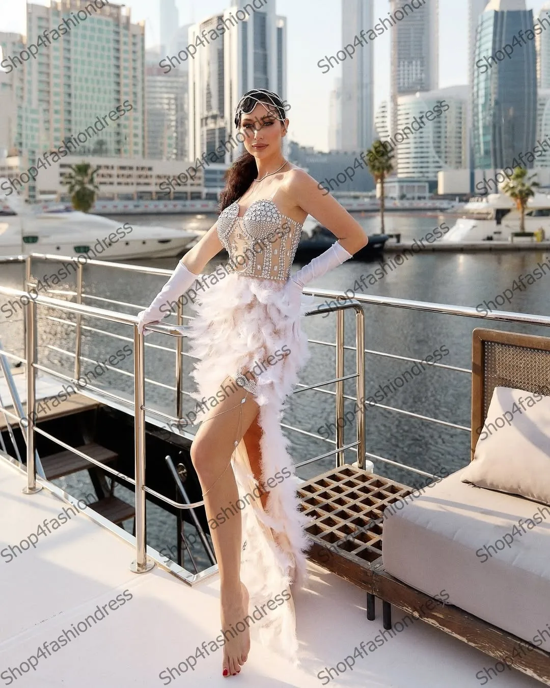 Charming Feathered Pageant Dress Sexy High Slit Lacce Sequined Long Prom Party Dresses Luxury Crystals Evening Party Gowns