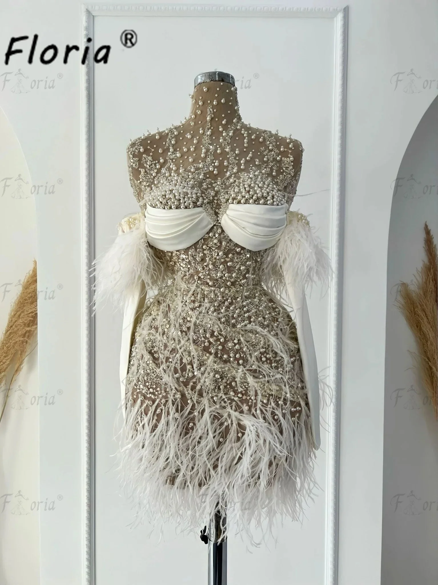 Ivory Off Shoulder Sleeves Full Pearls Cocktail Dress Sheer See Through Sexy Feathers Major Beads Short Prom Dresses Graduation