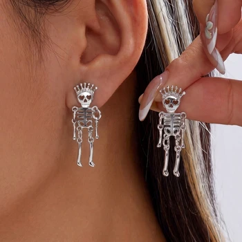 Movable Skeleton Crown Stud Earrings with Heart Eyes – Gothic Skull Dangle Jewelry
