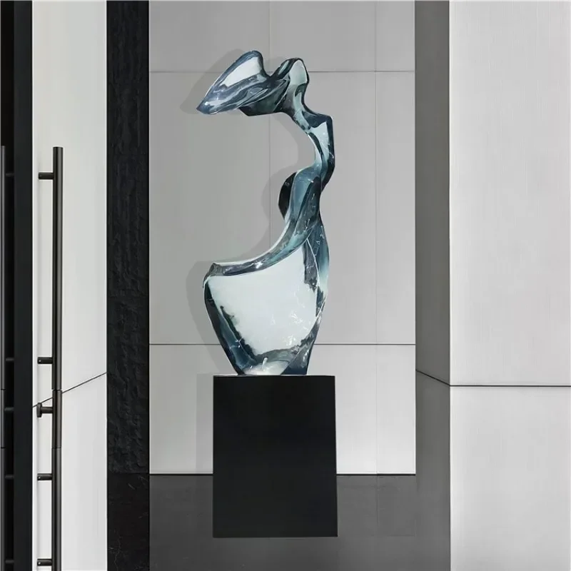 High-end transparent resin ornament