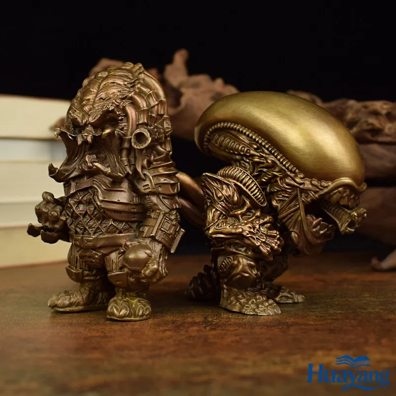 

Латунные фигурки-статуэтки Q-версии Хищника и Ксеноморфа для декора рабочего стола, офиса, дома, коллекционные фигурки персонажей фильмов для фанатов