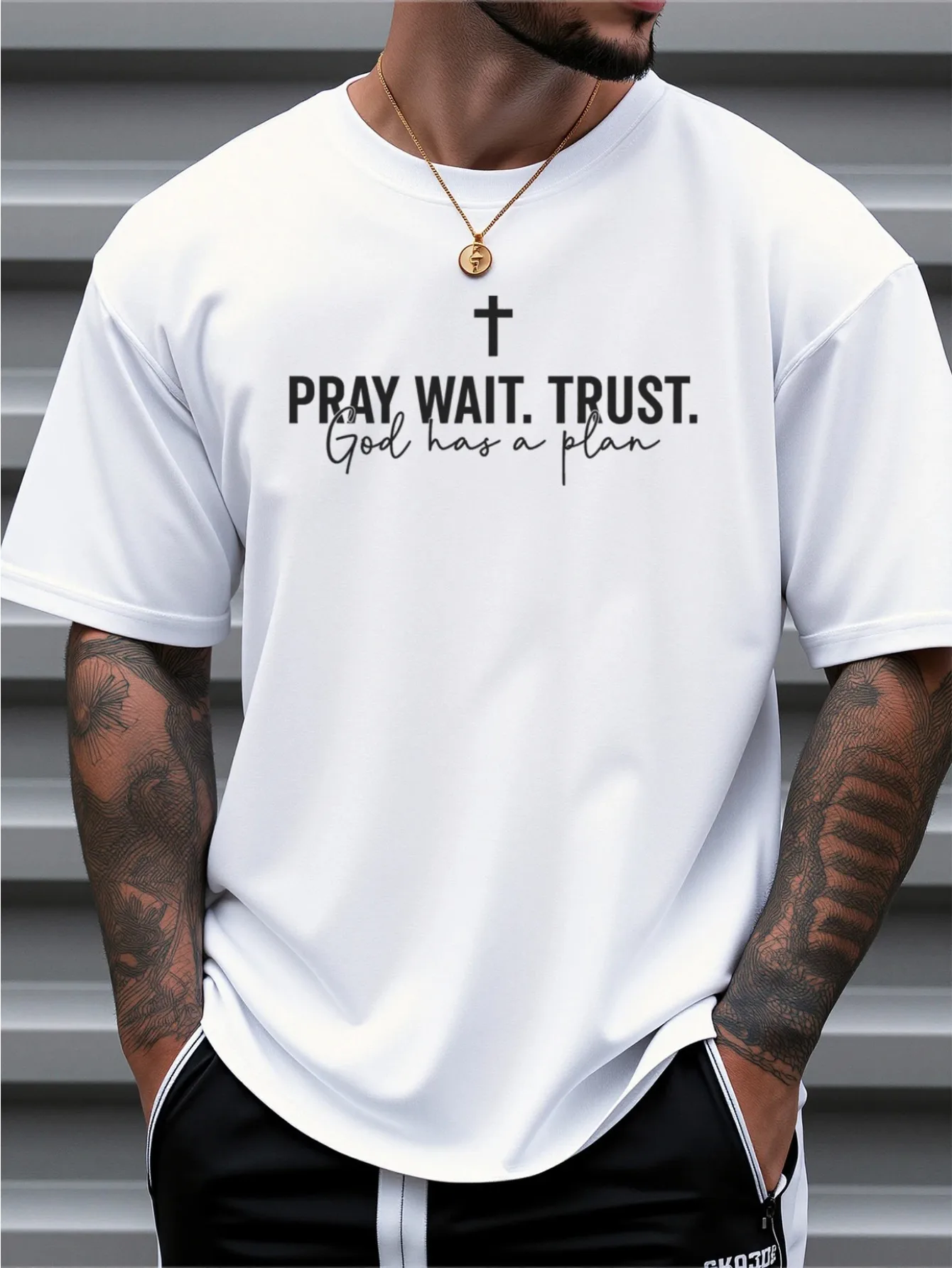 Men'S Black Short Sleeve T-Shirt with 