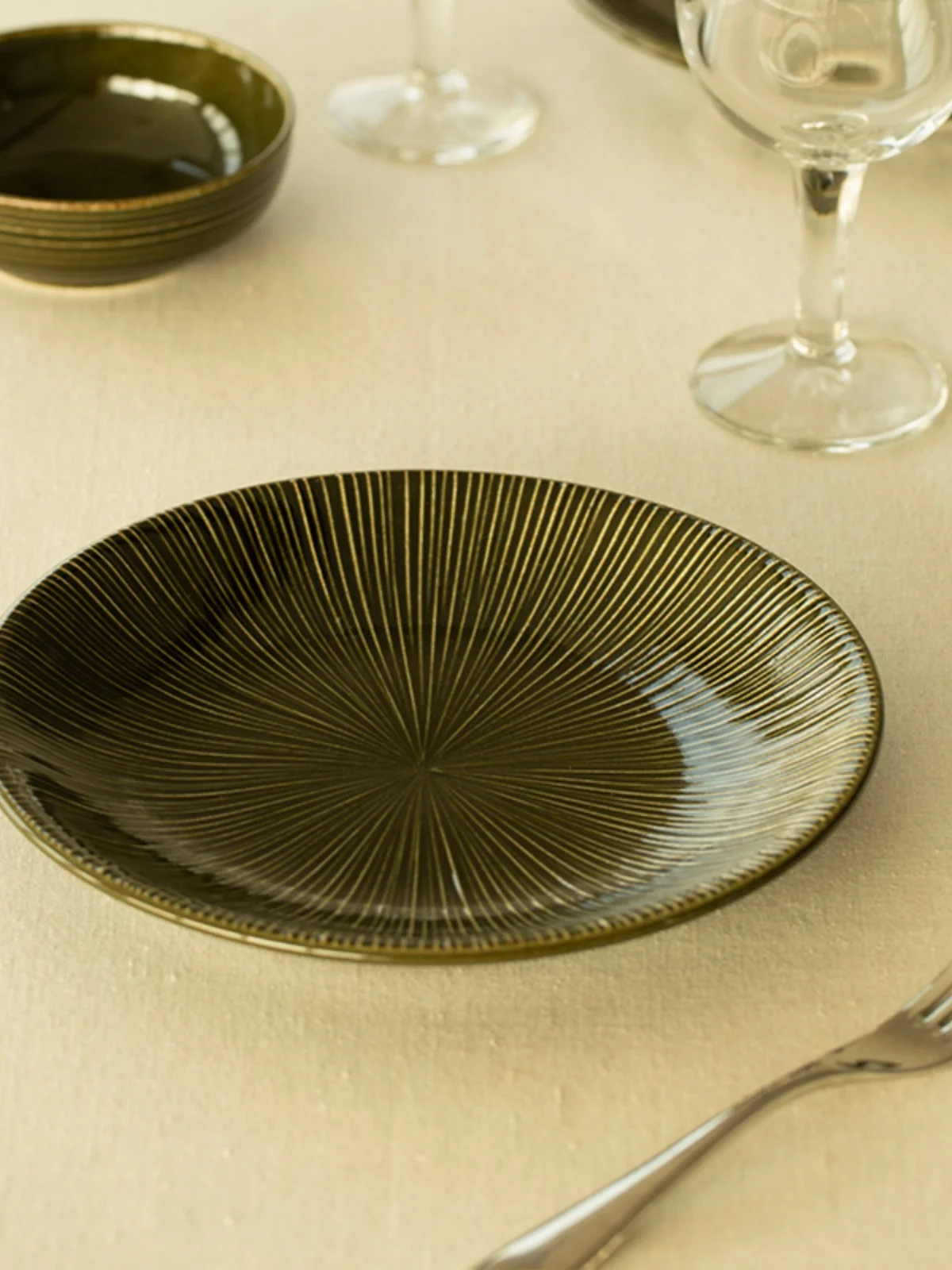 piatto-da-pranzo-in-ceramica-stile-giapponese-shemian-24cm-con-motivo-a-righe-piatto-per-insalata-piatto-per-zuppa-finitura-lucida