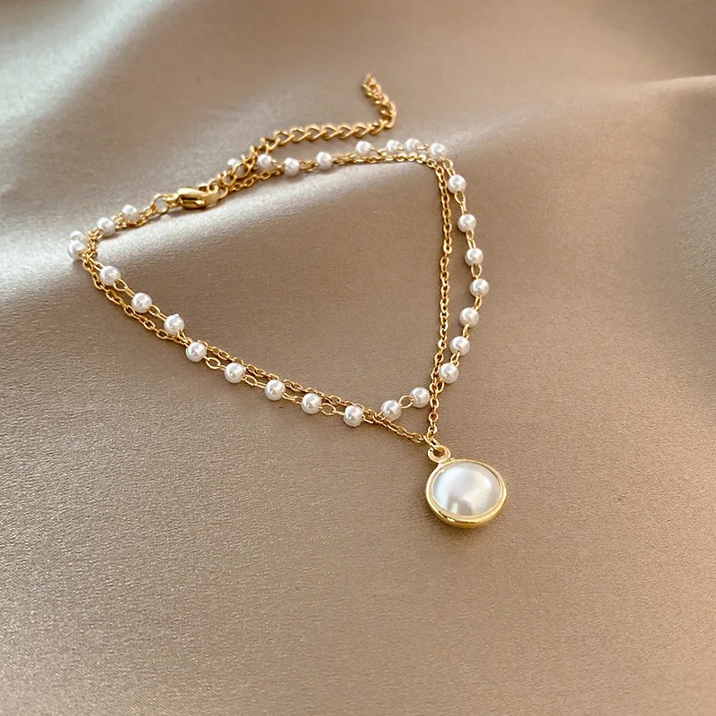 New Korean Pearl Bracelet For Women Butterfly Round Flower Charm Gold Color Chain Bangle Girls Fashion Unusual Jewelry