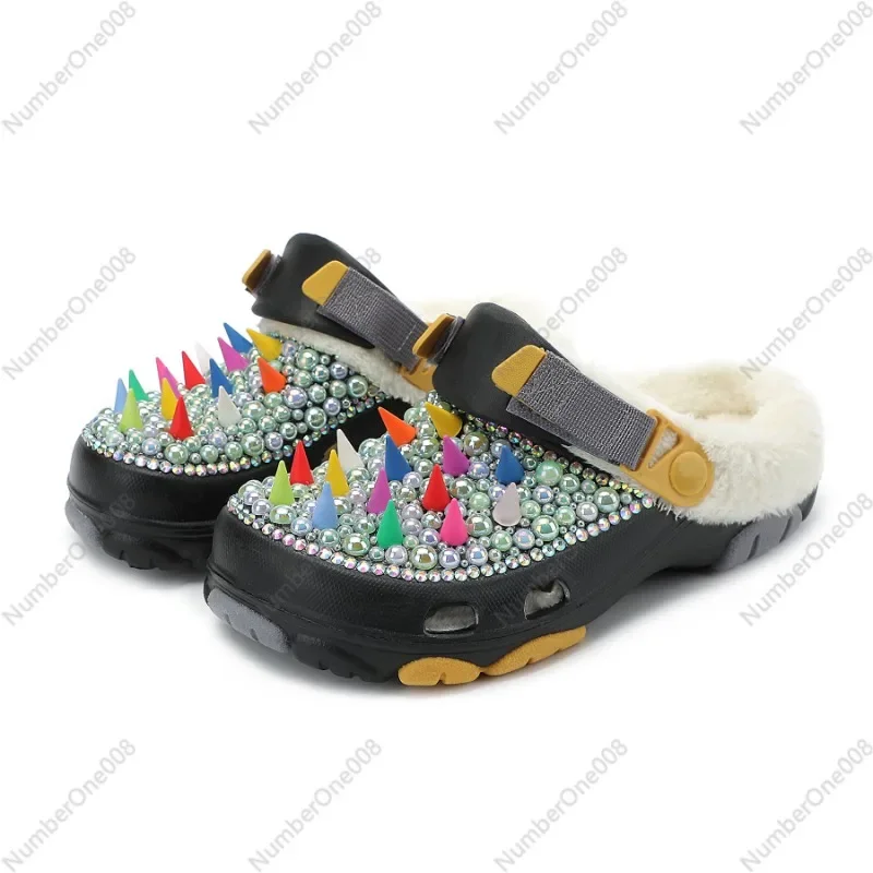 

Diamond Rivet Hole Shoes Beach Drag Lazy Shoes