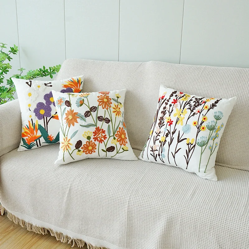 Embroidered Boho Decorative Throw Zipper Pillow Covers Aesthetic Design Flower Cluster Cute Linen Cover For Sofa Couch Bed Decor