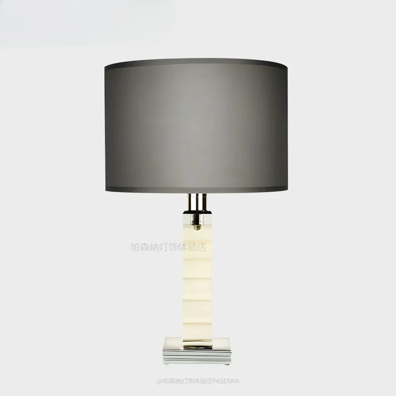 Fashionable Highend Artistic Style Desk Lamp Simple Study Living Room Bedroom Crystal Craftsmanship Highend Cloth Cover Lighting