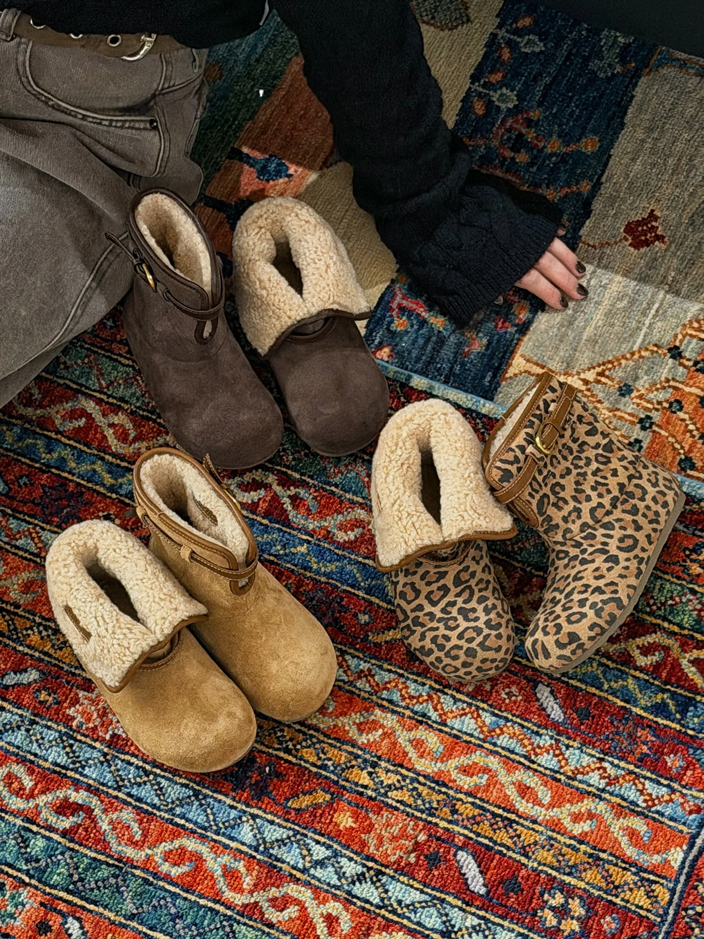 

Fleece Lined Snow Boots Children Cotton Shoes Winter New Girls Warm Slip-On Fur Short Boots Kids Fashion Leopard Round Toe Boots