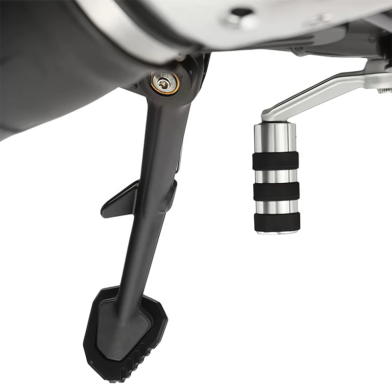 Motorcycle Accessorie R12NINET Kickstand Enlarge Side Stand Extension Support Pad For BMW R12 R 12 NINET 2023 2024 2025-