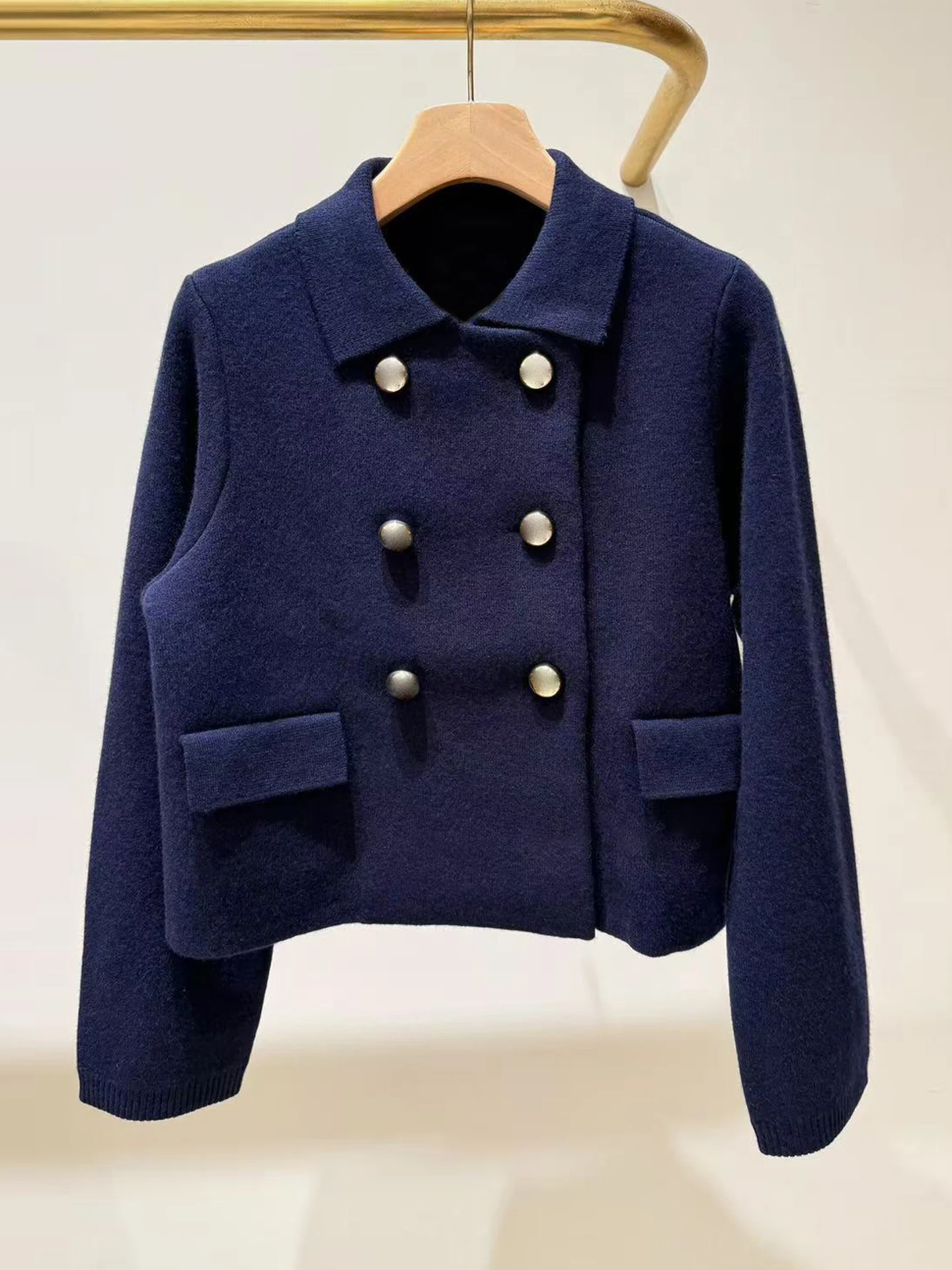Ele Women's Knitted Cardigan Sweater Double Buttoned Collar Design Autumn Faion Outerwear Comfortable Medium Softn