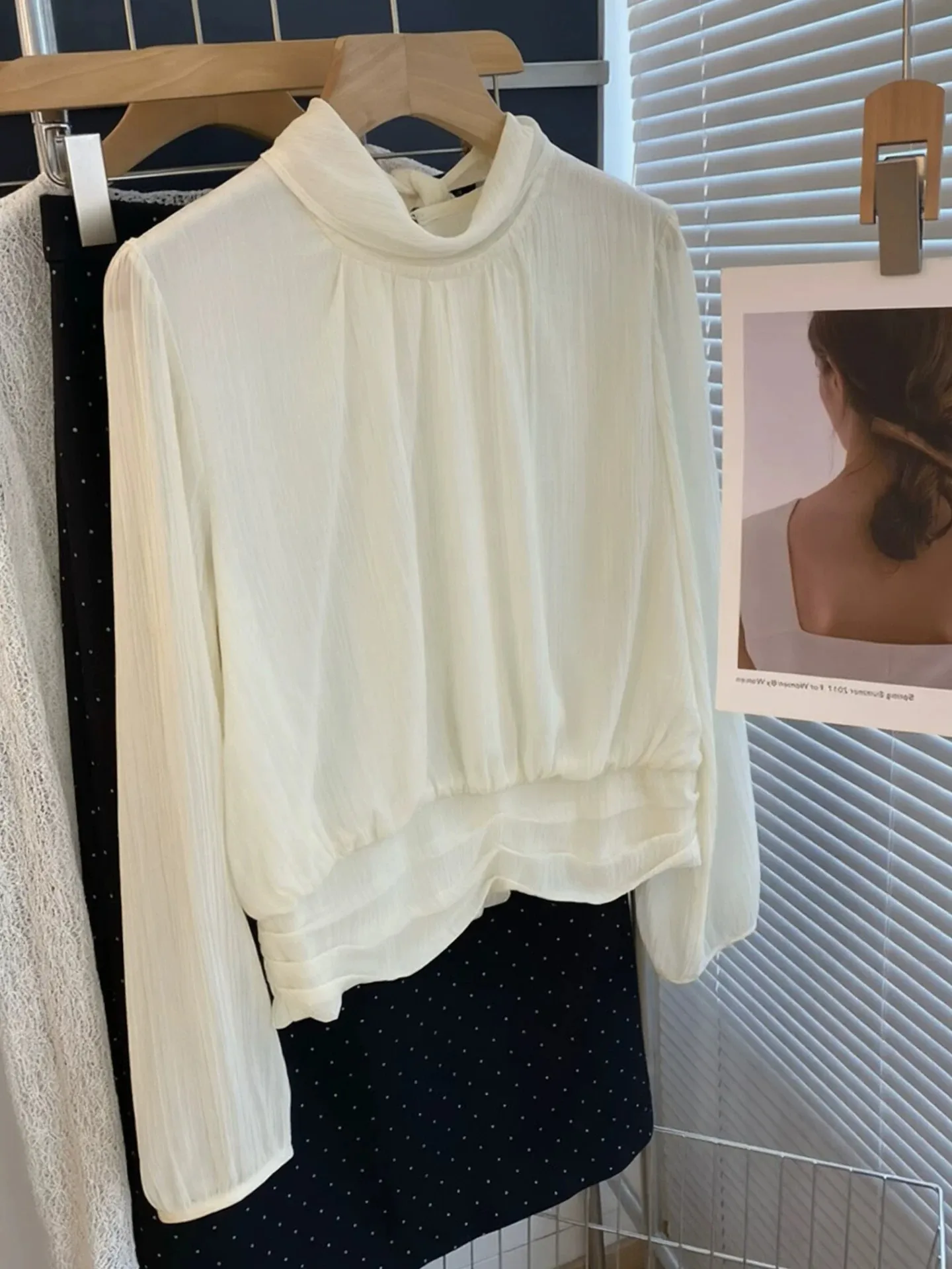 Slimming Effect Korean Style Women's Shirt Half High Collar Pleated Waist-Cinching Autumn Outerwear Top Brand Buckle Euro Goods
