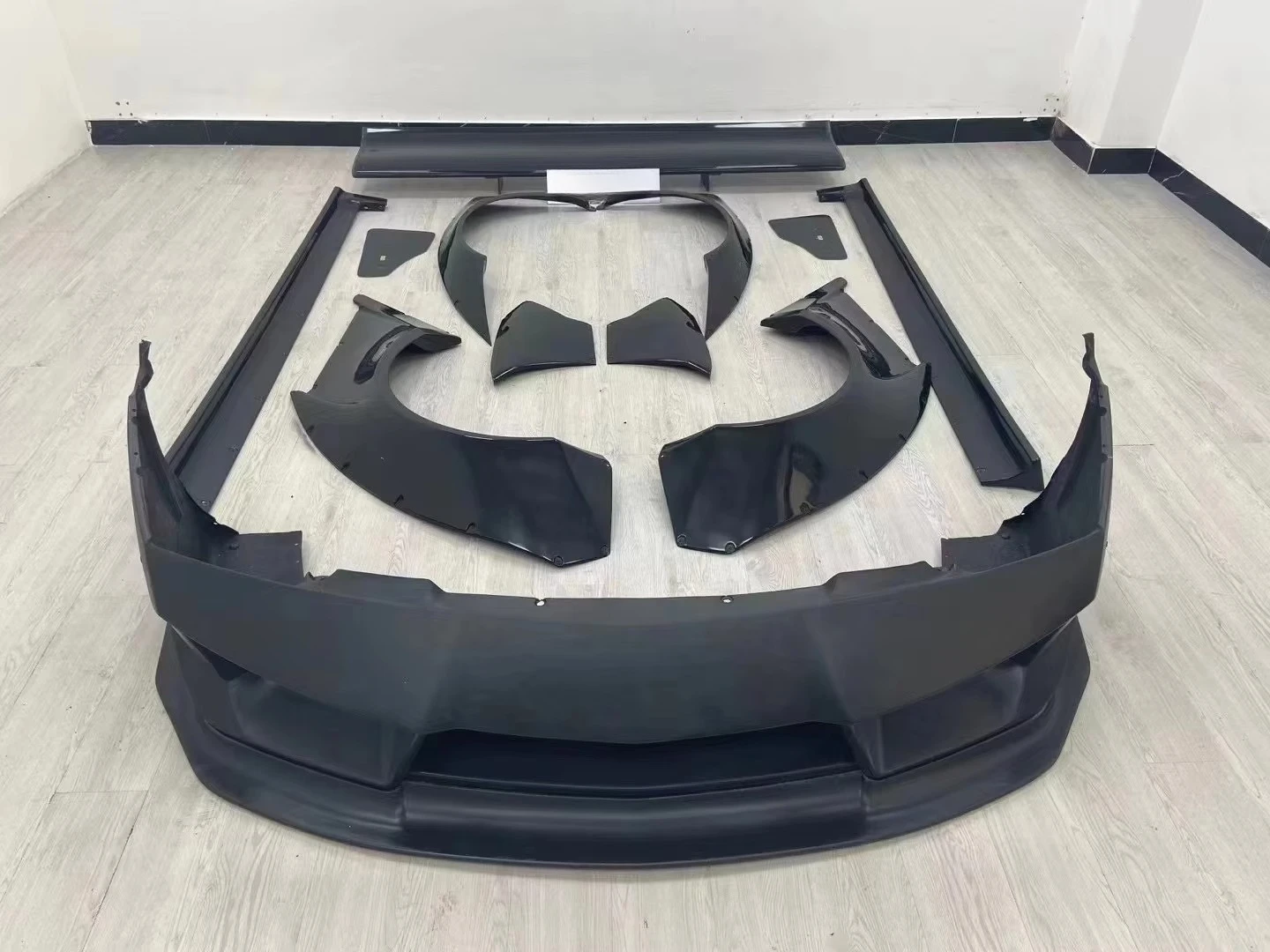 لامبورغيني جالاردو LP550 LP560 LP570 طقم الجسم جالاردو LB جسم عريض كي منتج جديد