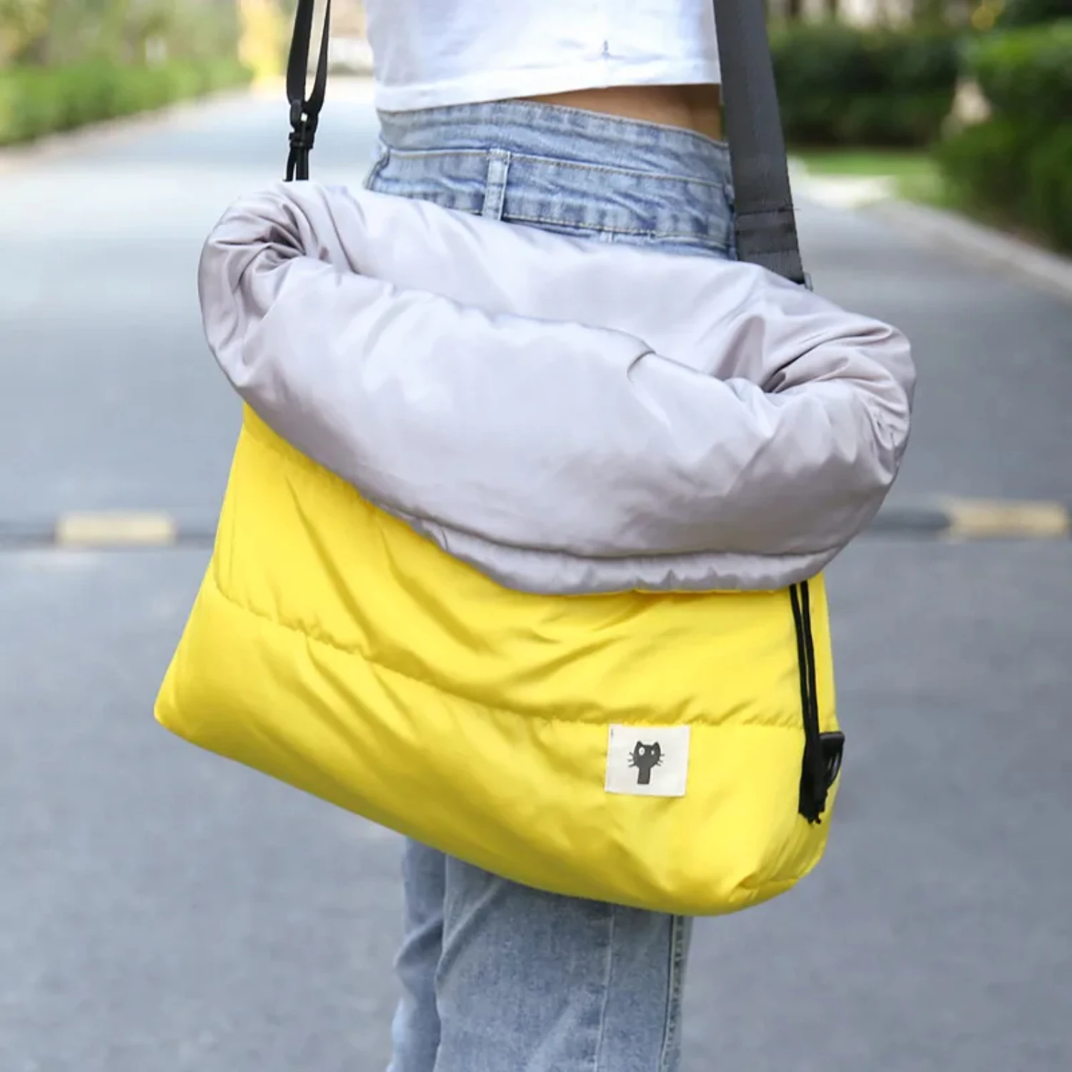 

Candy Color Dog Cat Carrier Bag Portable Travel Breathable Sling Shoulder Bag Keep Warm Kitten Pet Carrier Sleep Bags Supplies