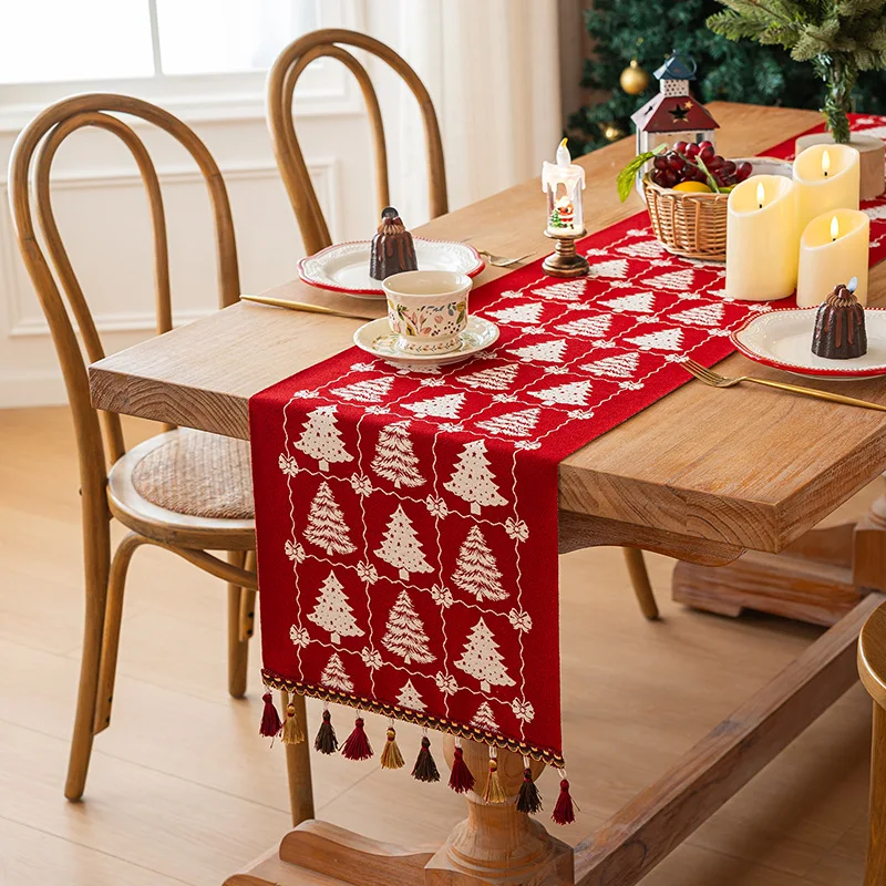 Christmas Tree Elegant Table Runner Tablecloth Tassel Track on Table Kitchen Linens Home Party Decor Items Festive Decorations